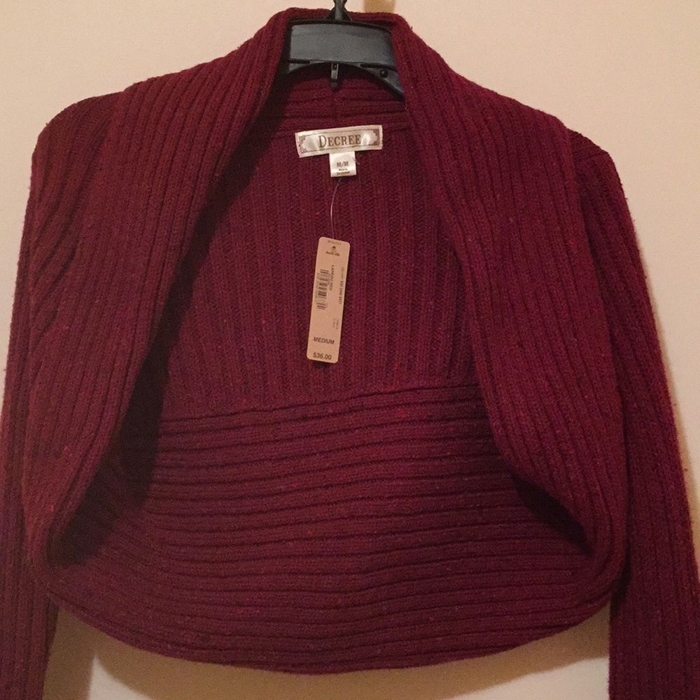 NWT Decree sweater cape SZ-M